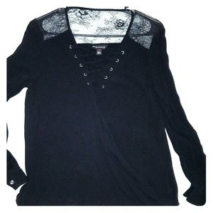 Rock and Republic Blouse🎸